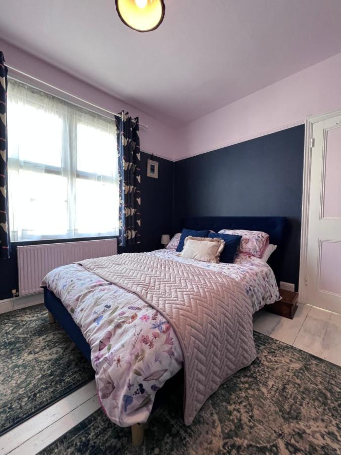 Brecon Town 3 Bedroom House Sleeps 6 Central Location Exteriér fotografie
